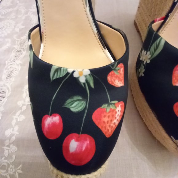 Size 10 Jessica Simpson "Zestah" Platform Wedge Espadrille Sandals W/Fruit Print - Picture 10 of 12